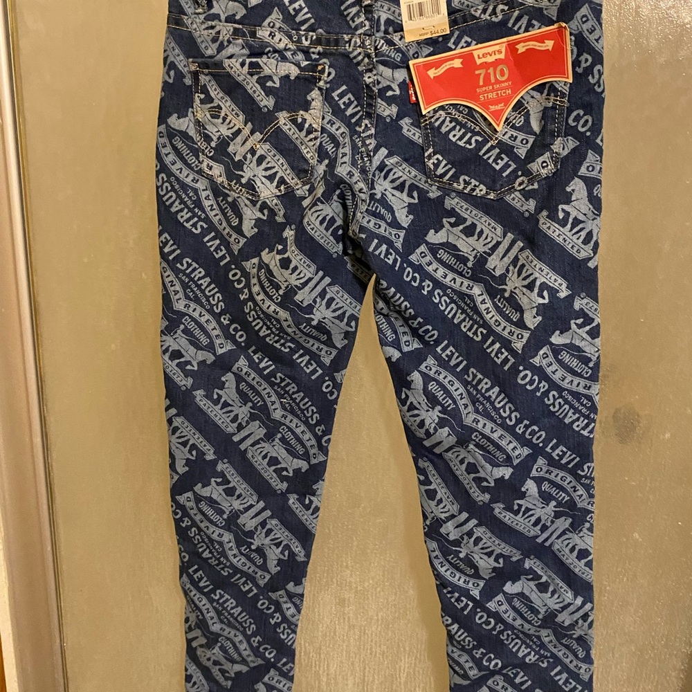 Girls super skinny jeans. - Picture 2 of 4